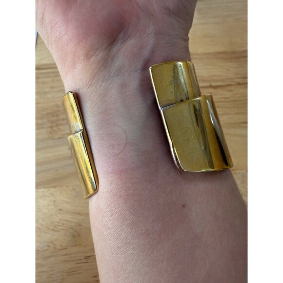 BaubleBar Gold-Tone Cuff Bracelet With Chic Modern Design small wrist - Picture 6 of 14
